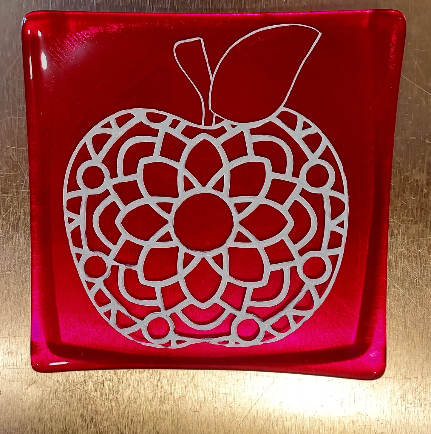 Apple plate