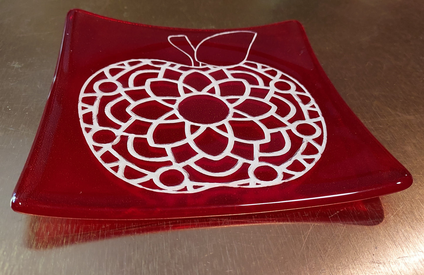 Apple plate