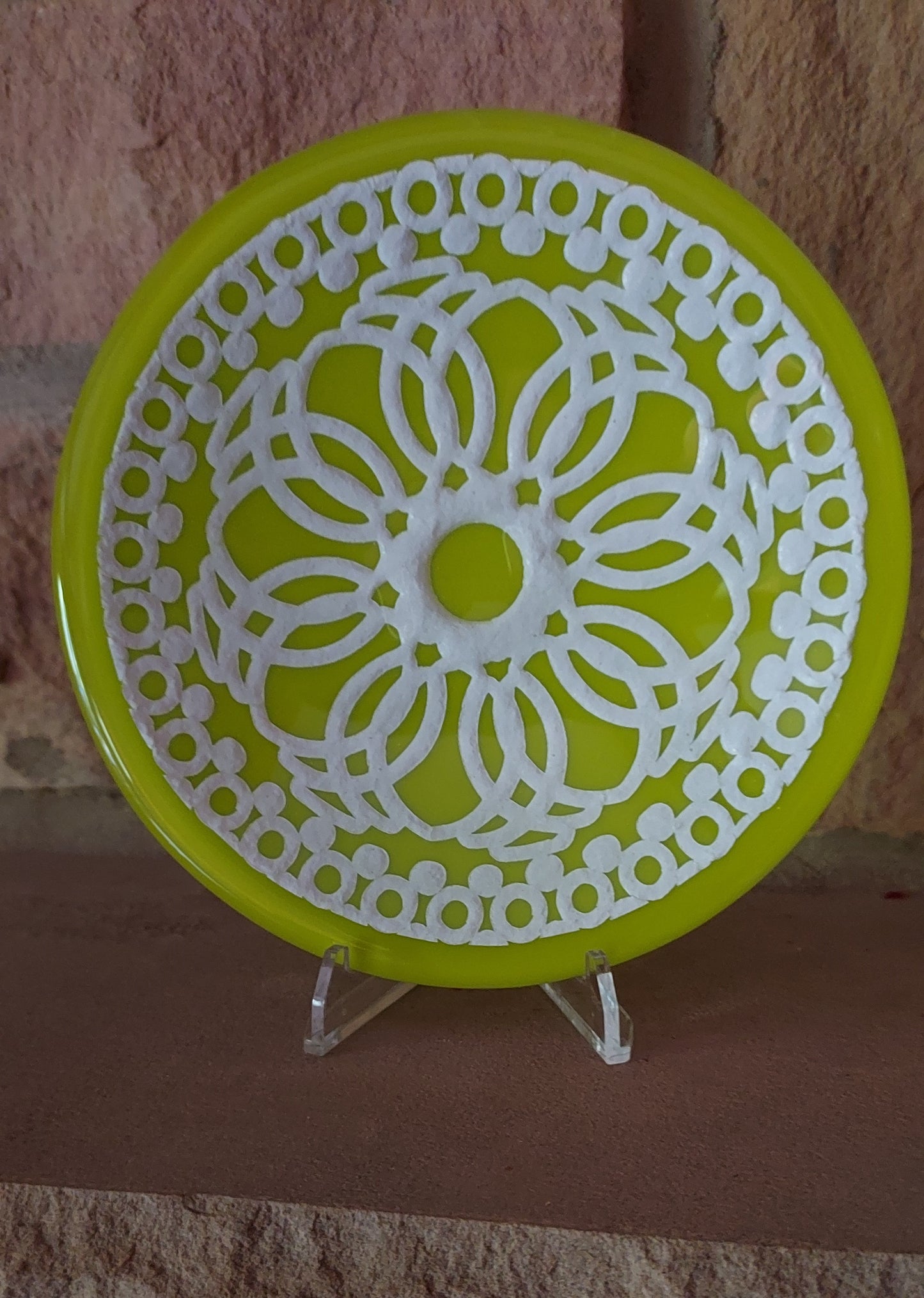 Green Round lacy plate