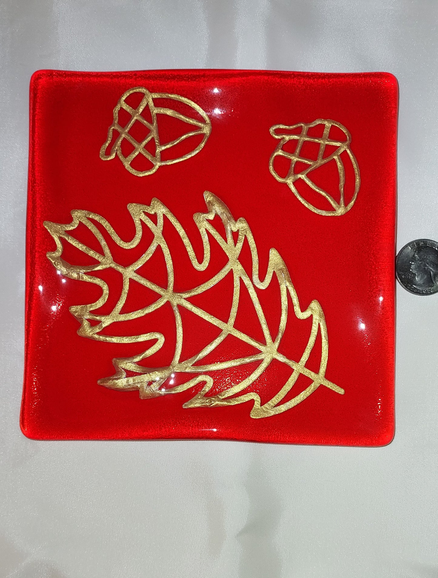 Oak Leaf and Acorn Plate