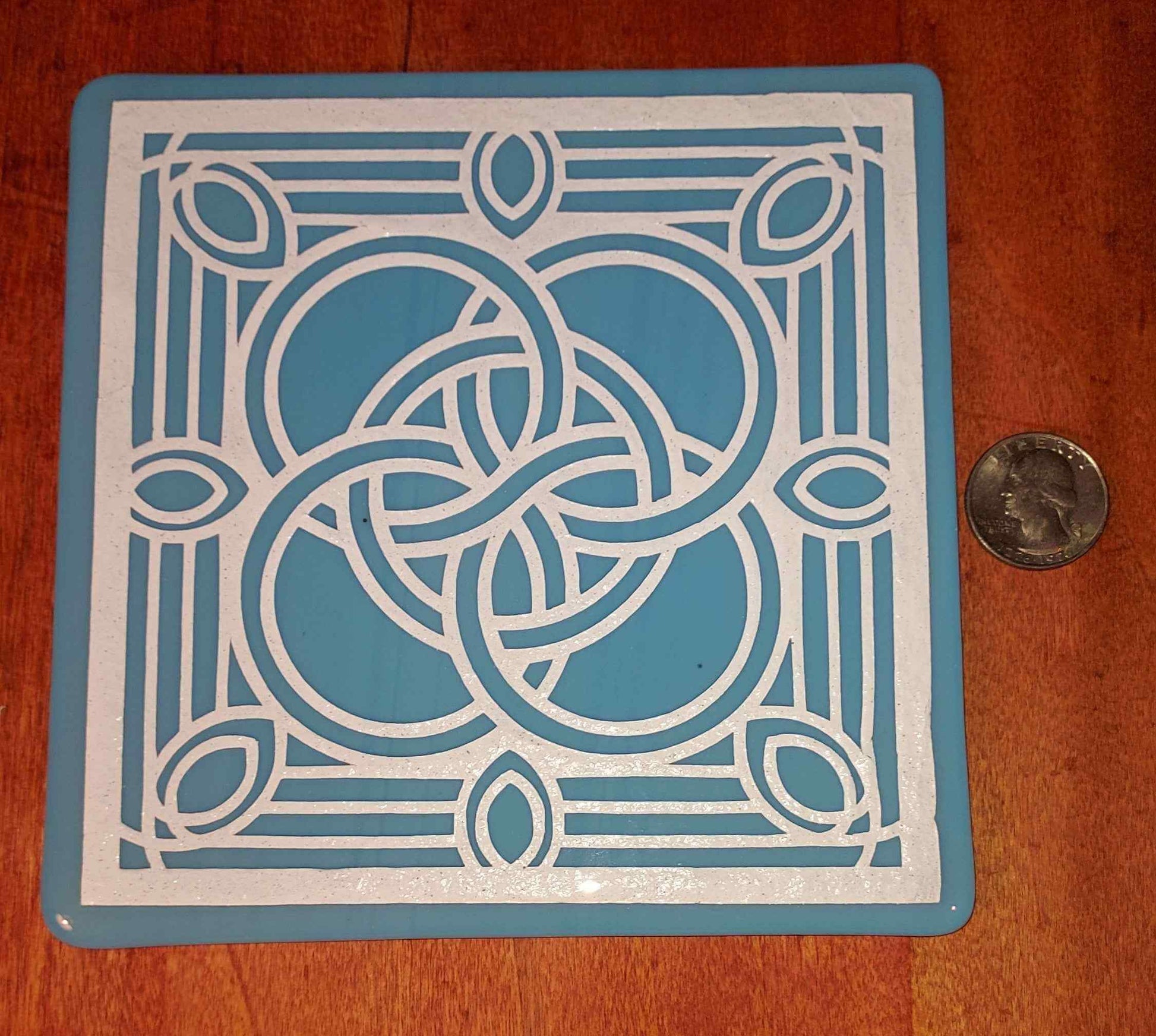 Blue decorative plate