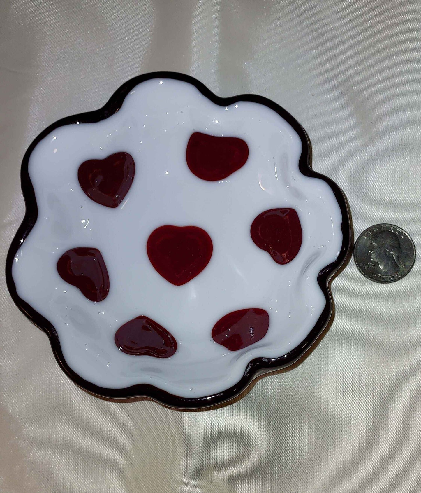 Heart decorative trinket bowl