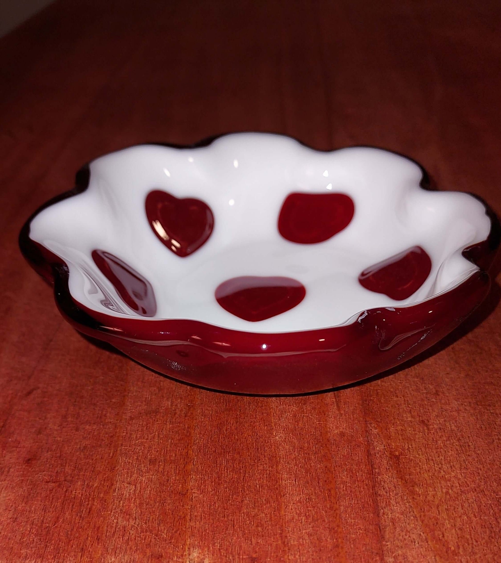 Bowl with hearts